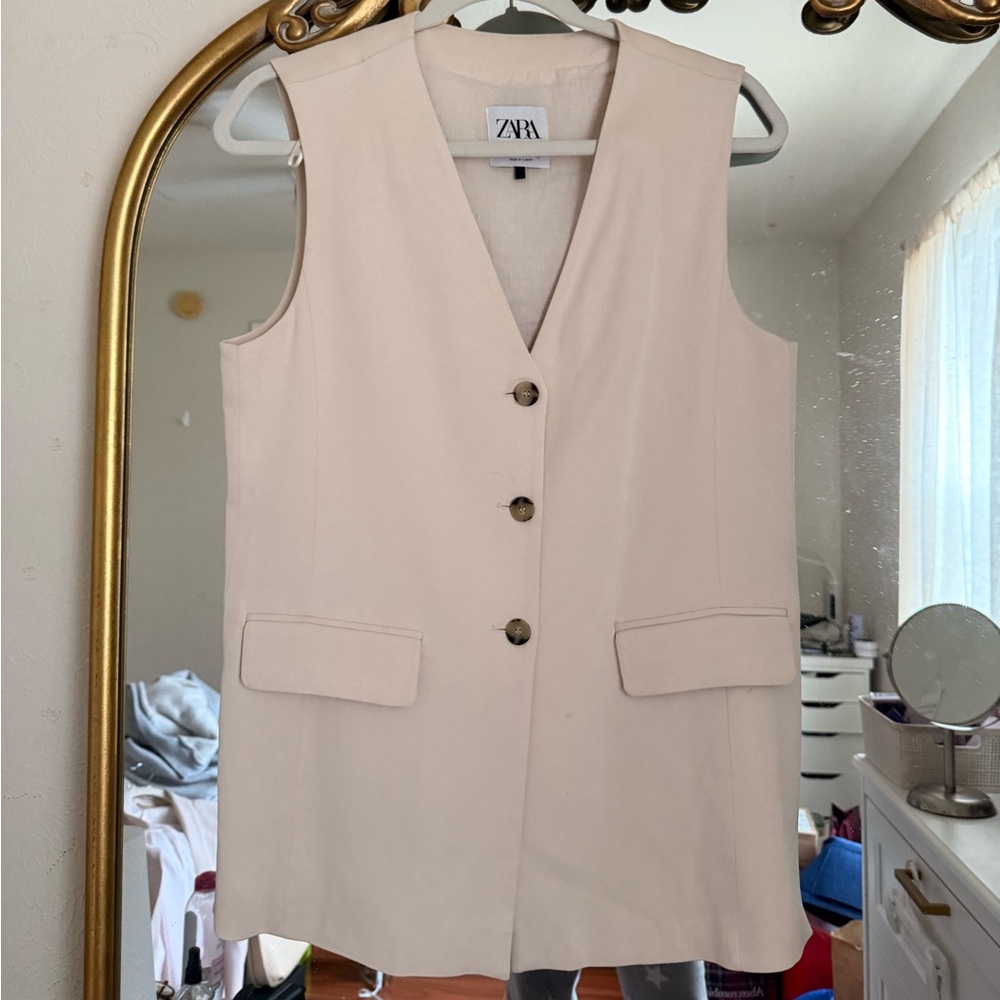 Zara Sleeveless Vest